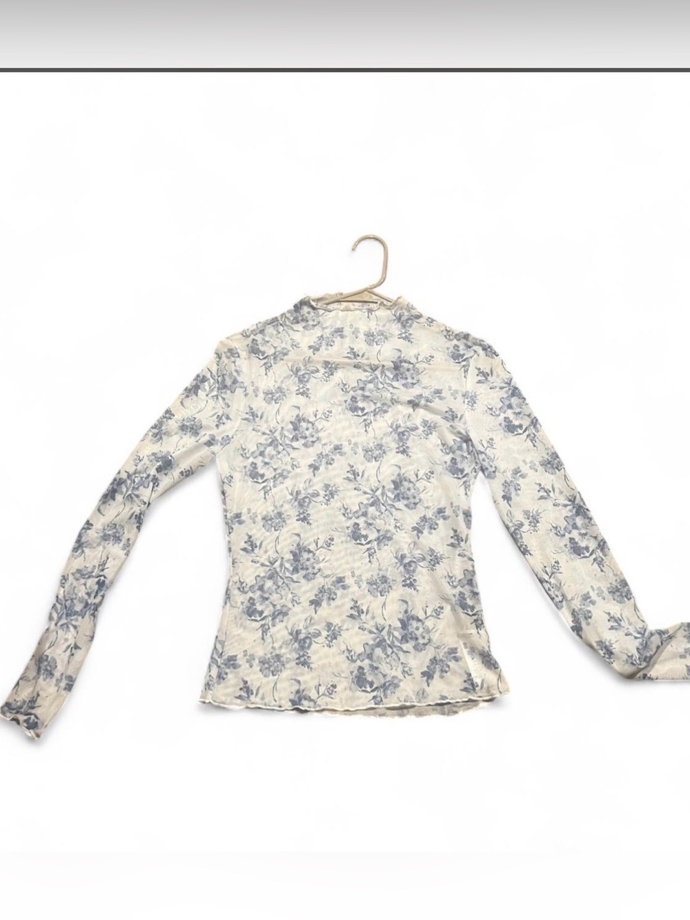 Floral Print Long-Sleeve Mesh Top - White & Blue Floral #cottagecore